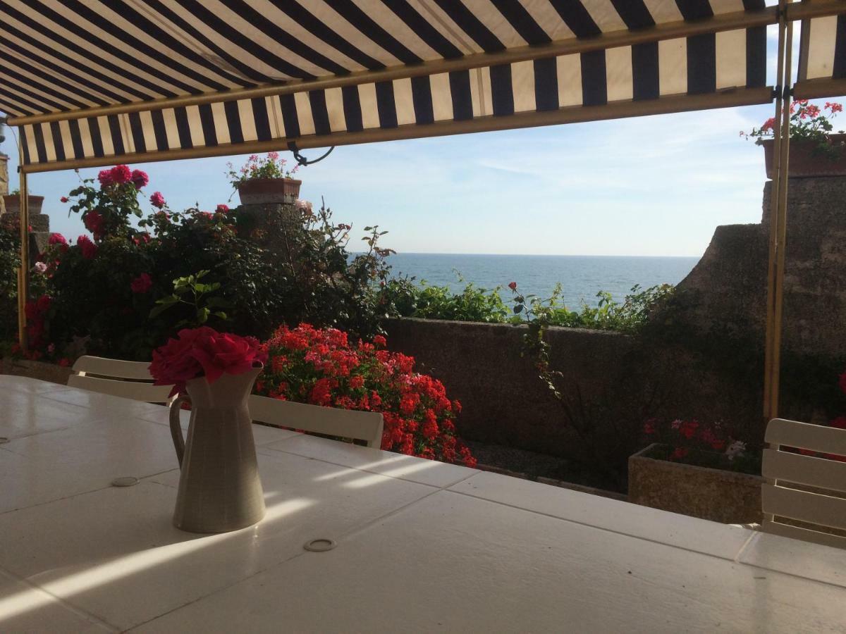 Anzio A Picco Sul Mare! Apartment Екстериор снимка